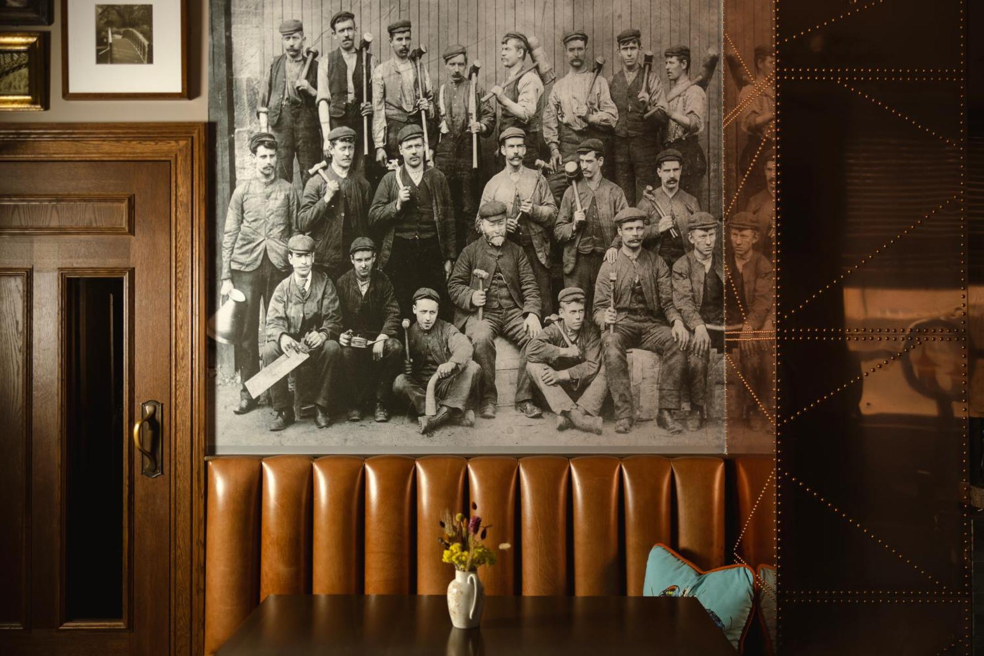 The Station Hotel Rothes Eksteriør bilde
